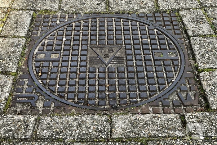 Menselijk resten in rioleringsput aangetroffen in Staatsliedenbuurt