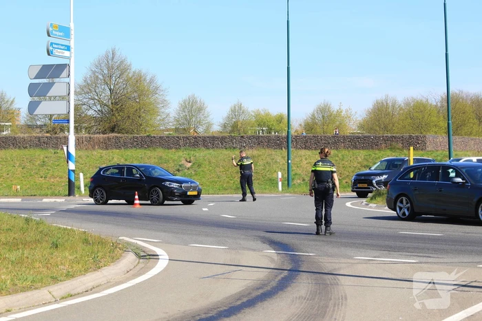Honderden meters olie door kapotte vrachtwagen