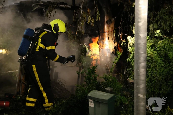 brand wieldrechtse zeedijk dordrecht