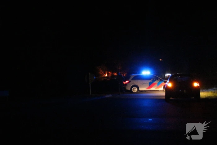 Uitslaande brand in grote schuur