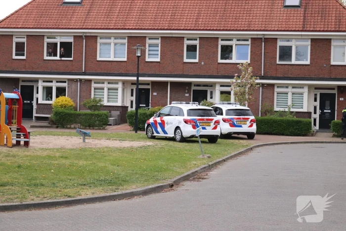 Persoon zwaargewond na val van hoogte