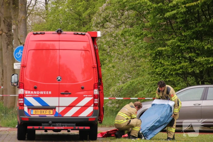 Dode aangetroffen onderaan flatgebouw