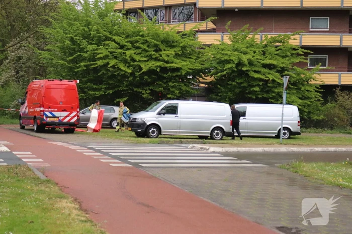 Dode aangetroffen onderaan flatgebouw