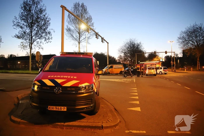 Veel schade bij aanrijding op kruising