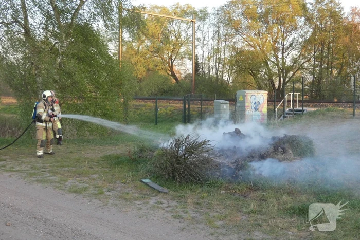 Buitenbrand langs het spoor