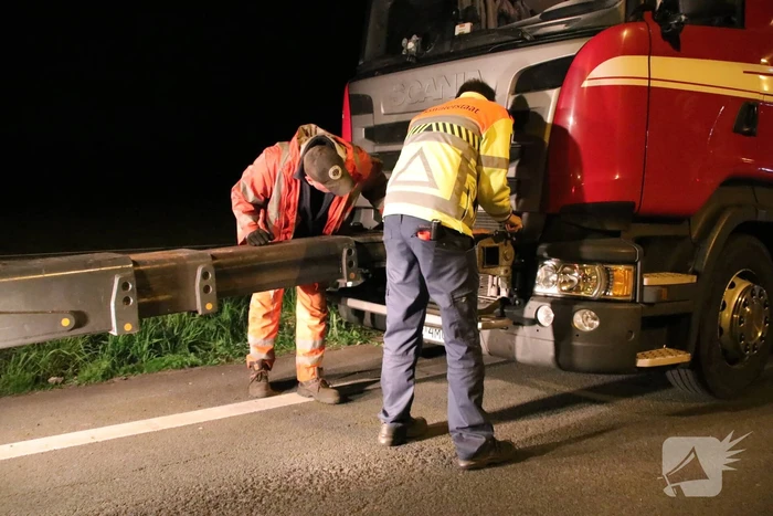 Tankstation en parkeerplaats afgesloten om lekgereden dieseltank