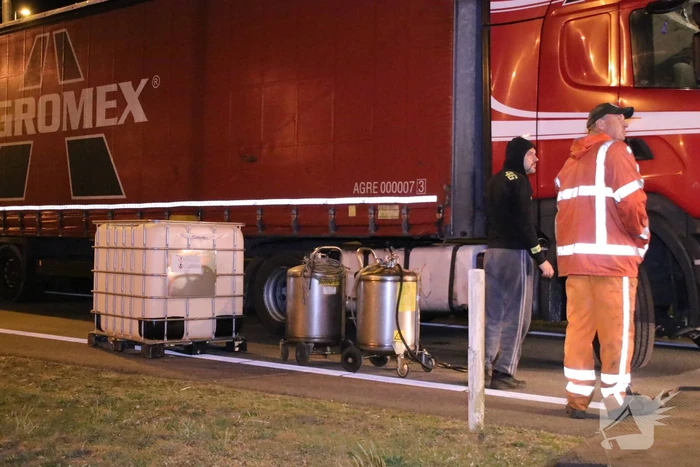Tankstation en parkeerplaats afgesloten om lekgereden dieseltank