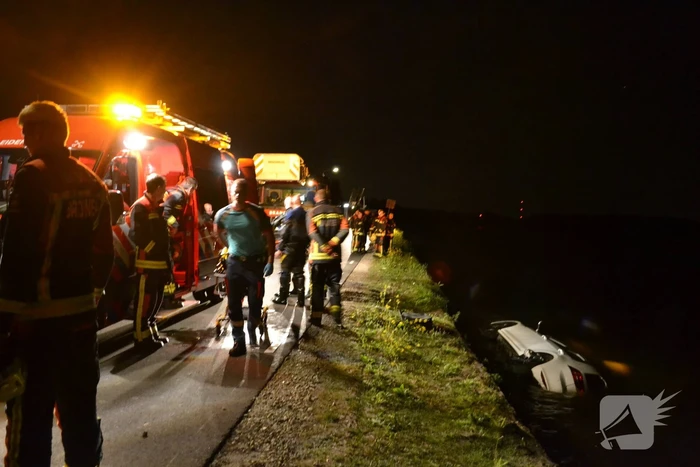 Voertuig te water, bestuurder spoorloos