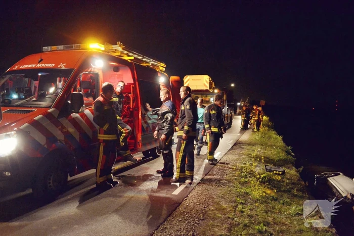 Voertuig te water, bestuurder spoorloos