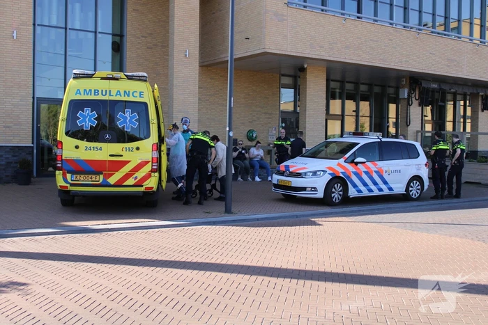 Vrouw met rollator aangereden door auto