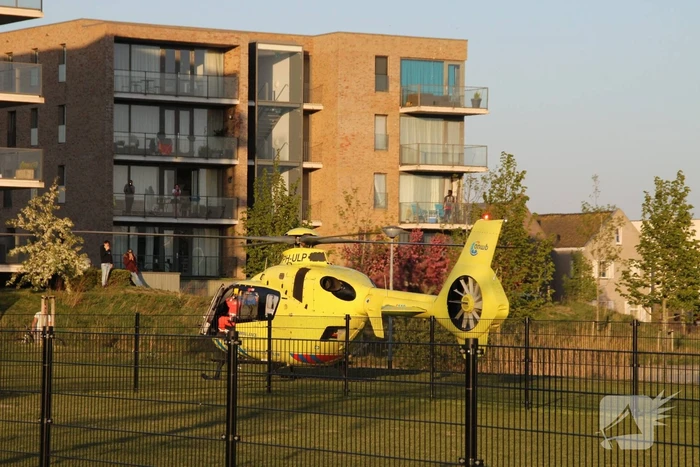Traumahelikopter inzet trekt veel bekijks