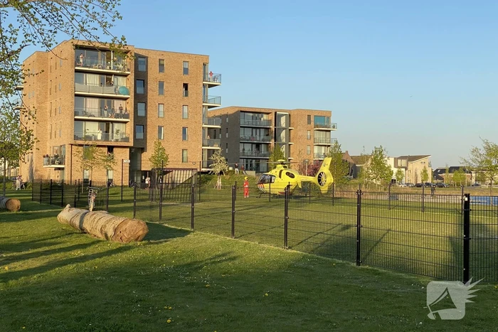Traumahelikopter inzet trekt veel bekijks