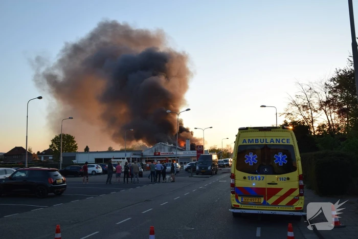 Grote brand bij Honda garage