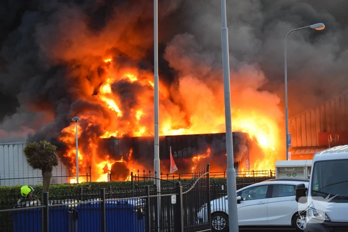 Grote brand bij Honda garage