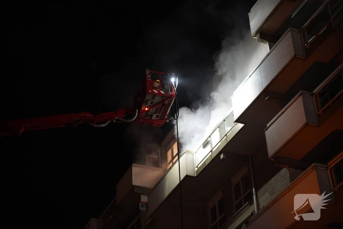 Felle uitslaande brand op balkon
