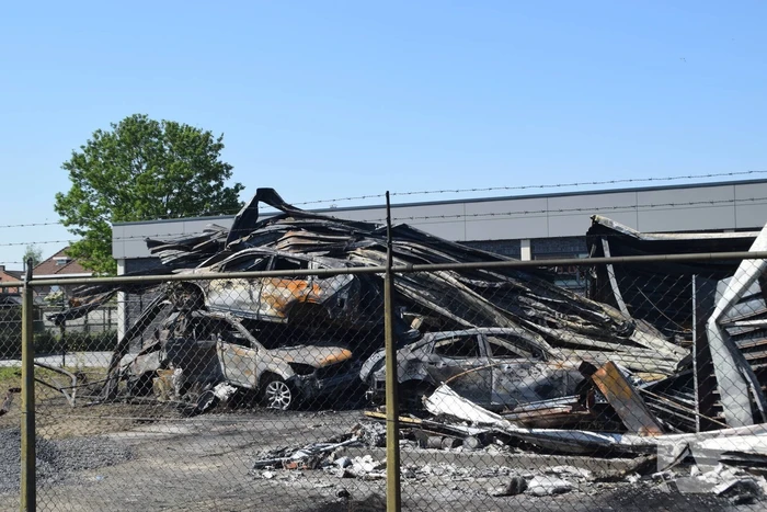 Uitgebreid onderzoek na brand bij Honda garage