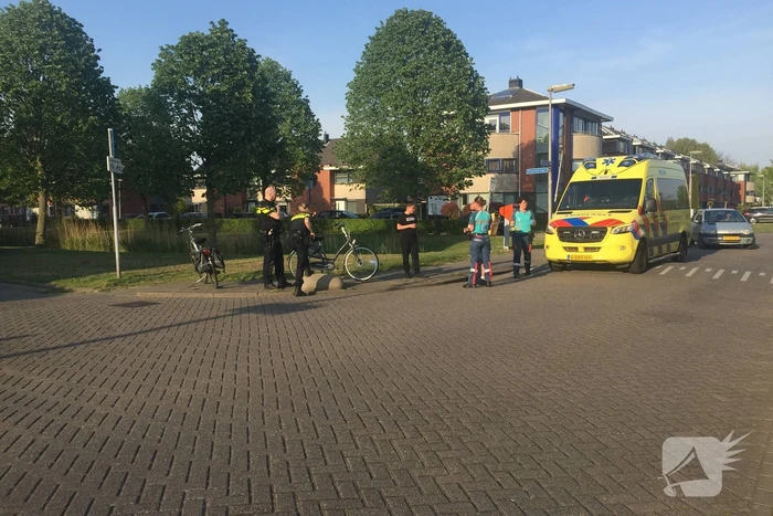Fietser gewond na aanrijding met personenauto
