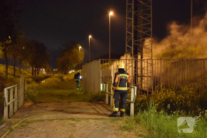 Brand in zendmast