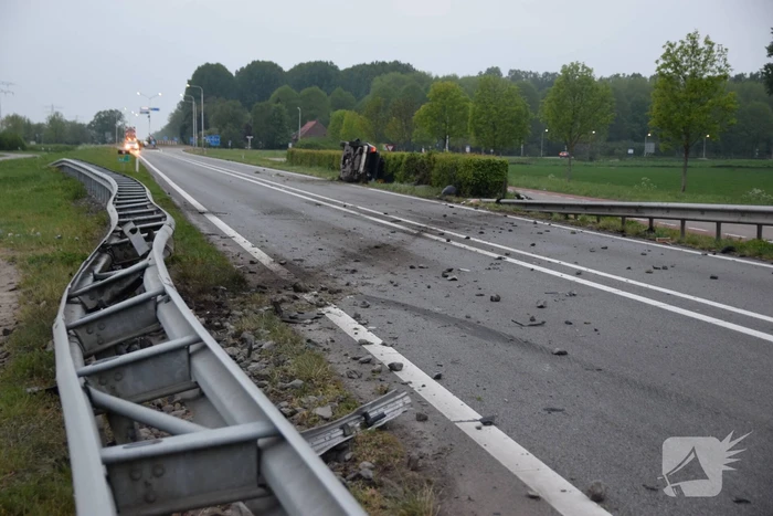 Bestuurder gewond bij eenzijdig ongeval