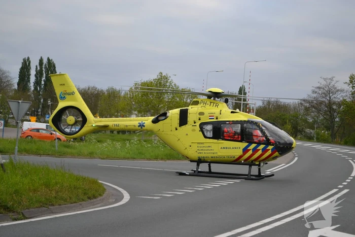 Twee personen zwaargewond na frontale aanrijding