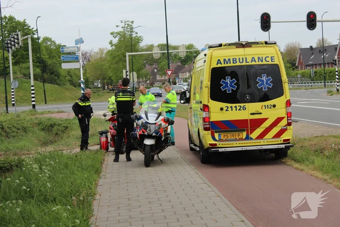 Man met driewieler belandt in sloot