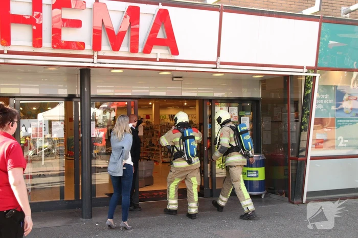 Hema winkelcentrum Emiclaer ontruimd na brand