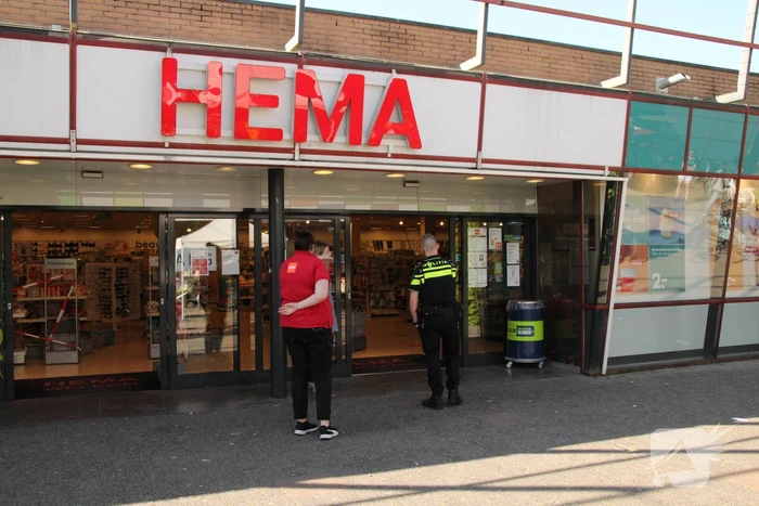 Hema winkelcentrum Emiclaer ontruimd na brand