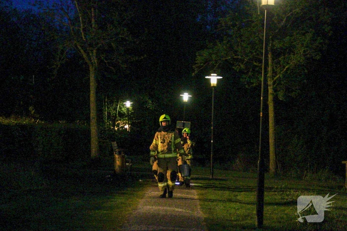 Prullenbakken in brand gestoken in stadspark