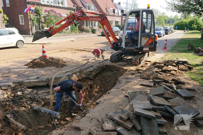 Gesprongen waterleiding zorgt voor verfrissing