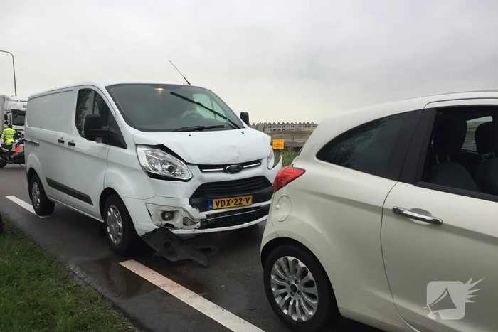 Flinke schade bij kop-staartbotsing