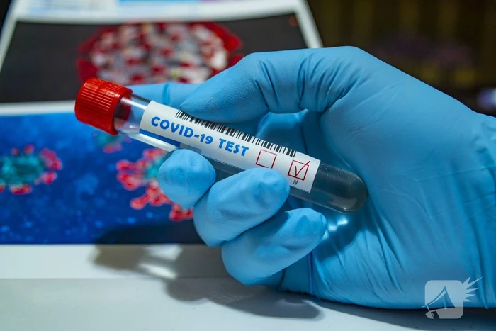 Man spuugt agent in gezicht bij Winkelcentrum De Rompert, coronatest gedaan