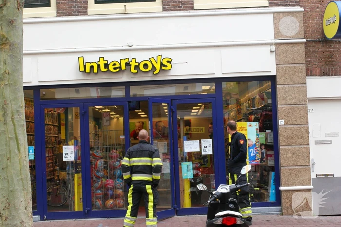 Onderzoek naar vreemde lucht bij Intertoys
