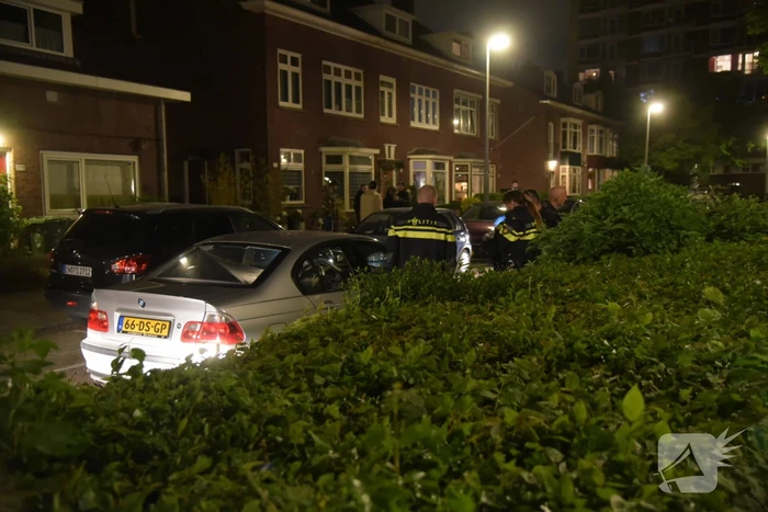 Drie personen aangehouden na ruzie, politie lost waarschuwingsschot