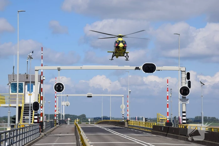 Wielrenner overleden na frontale botsing op Zeelandbrug