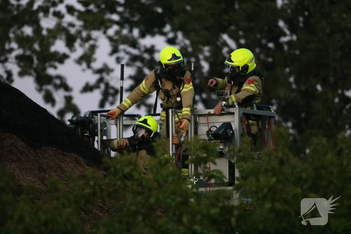 Brand in woning met rieten dak