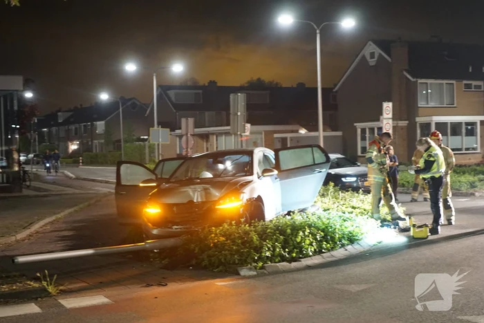 Bestuurder slaat op de vlucht na eenzijdig ongeval