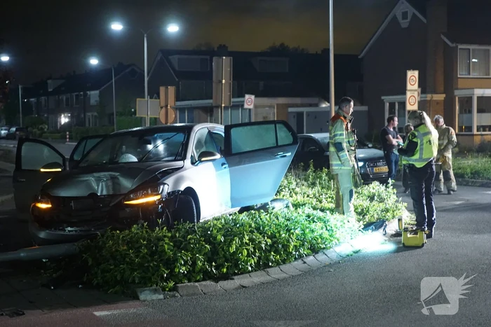 Bestuurder slaat op de vlucht na eenzijdig ongeval
