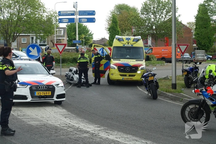 Motorrijder gewond bij glijpartij