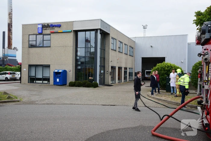 Felle brand in laboratorium