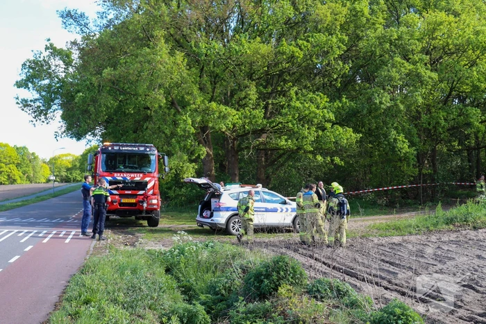 Meerdere vaten met vermoedelijk drugsafval aangetroffen in bos
