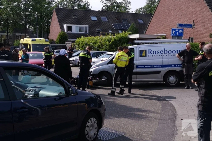 Motorrijder gewond na aanrijding met bestelbus