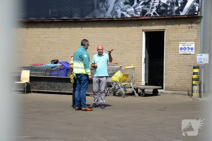 Mogelijk handgranaat in auto aangetroffen op bedrijfsterrein