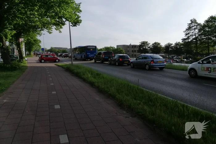 Zijlbrug in storing, flinke verkeershinder