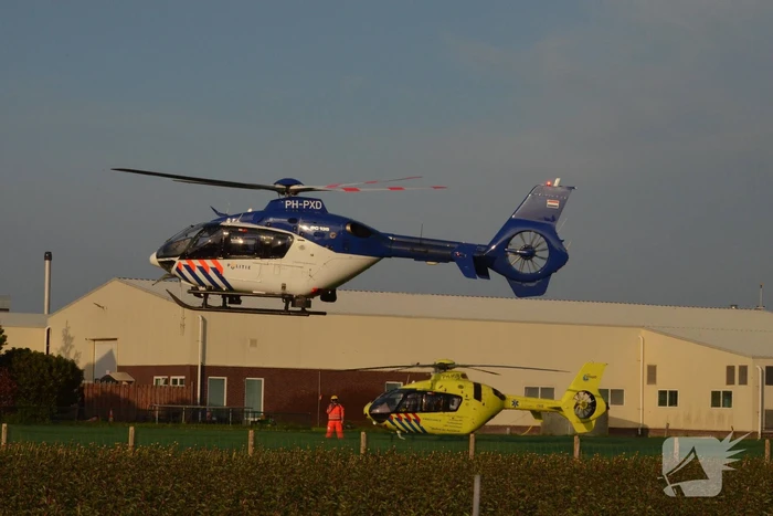 Drie gewonden bij auto te water