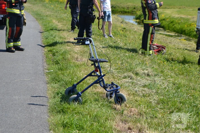 Grote zoekactie na gevonden rollator langs sloot
