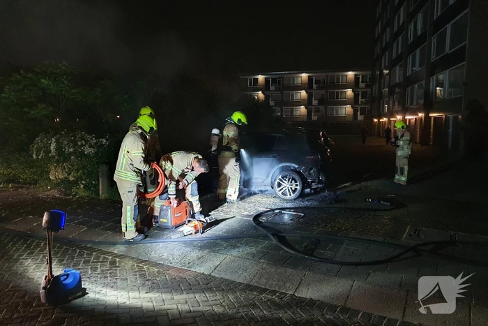 Auto verwoest door brand