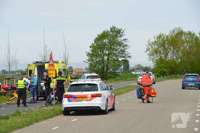 Racefietsers gewond bij aanrijding