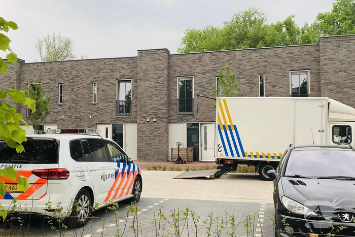 Twee personen aangehouden na vondst wietplantage in woning