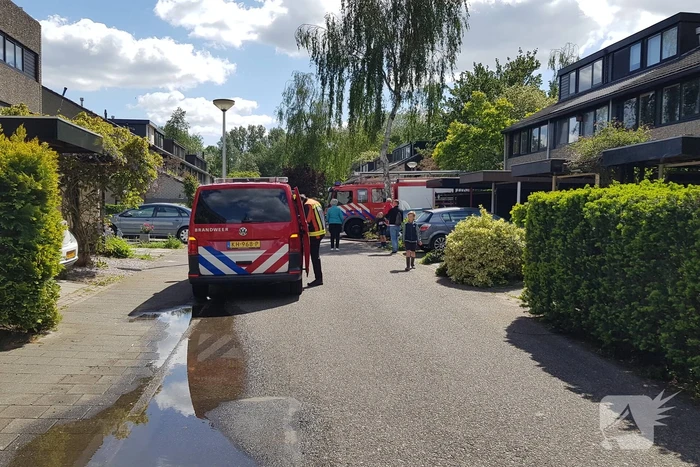 Straten blank na gesprongen waterleiding