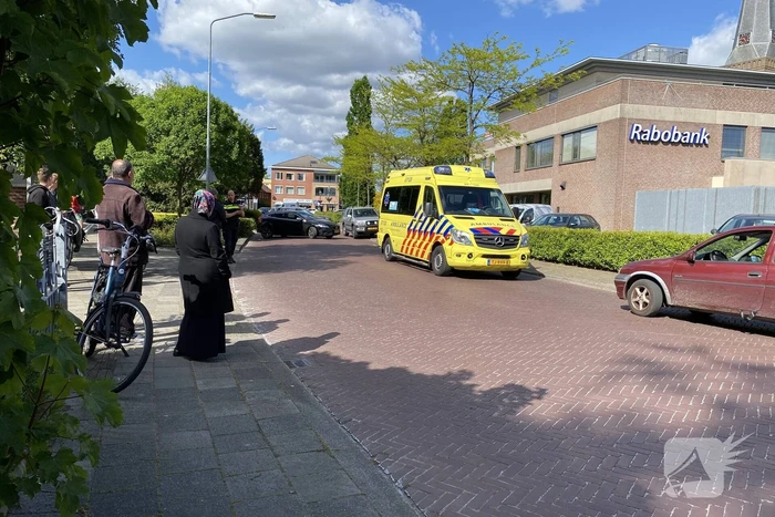 Fietser raakt gewond bij aanrijding met auto